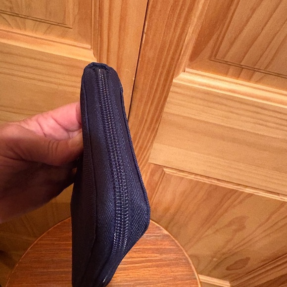 TRAVELON RFID blocking double zip clutch Wallet women’s - Picture 4 of 13